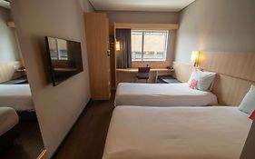 Ibis Medellin